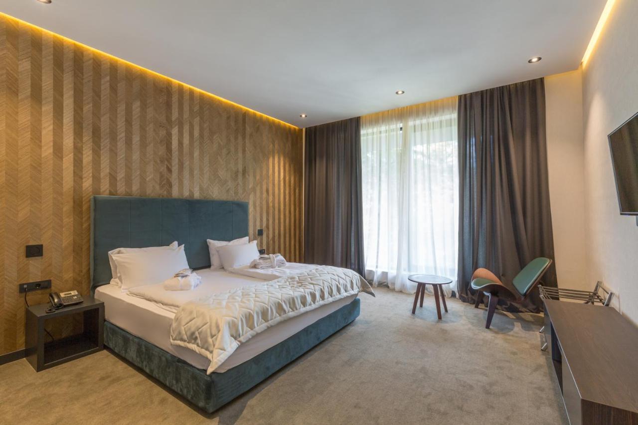 Hotel Crni Vrh Divcibare Ngoại thất bức ảnh