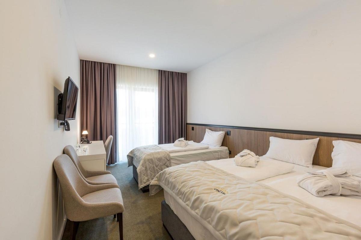 Hotel Crni Vrh Divcibare Phòng bức ảnh