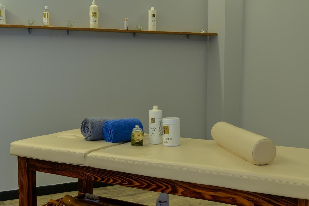 Hotel Crni Vrh Divcibare Ngoại thất bức ảnh